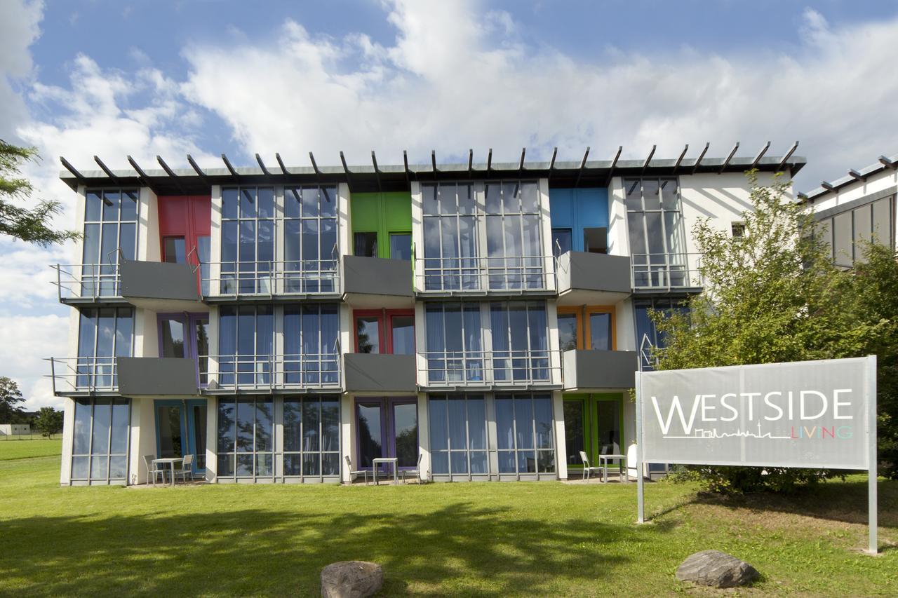 ホテルWestside Living アルテンホルツ エクステリア 写真
