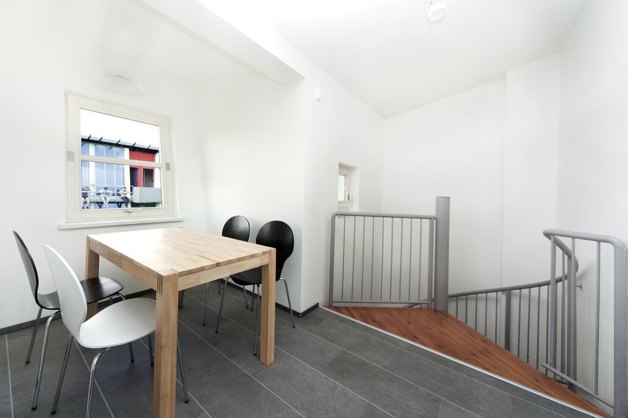 ホテルWestside Living アルテンホルツ エクステリア 写真